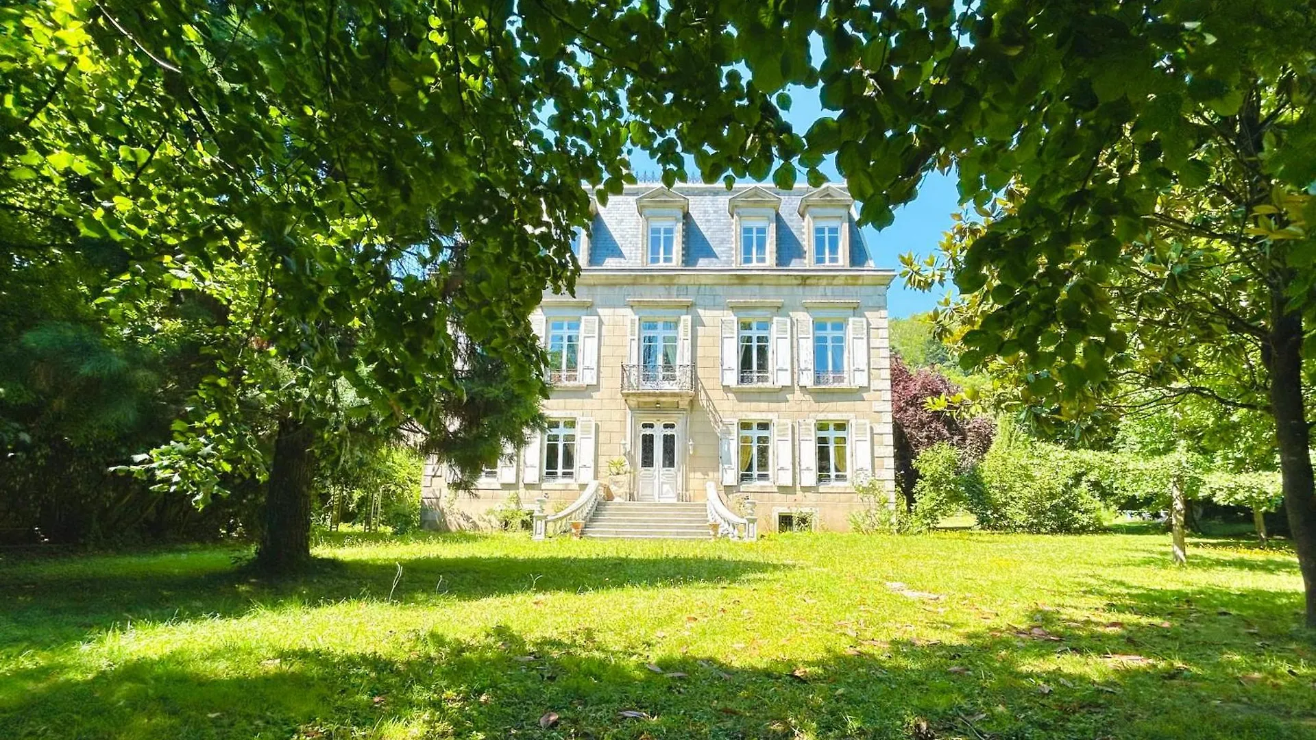 Chateau Mesdames Labastide-Rouairoux