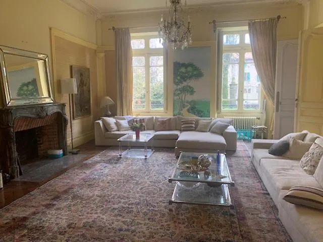 Chateau Mesdames Labastide-Rouairoux Francja